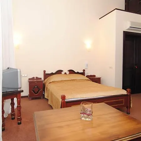 Lotus Паланга